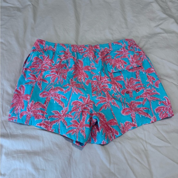 Vineyard Vines Teal and Pink Palm Swim Trunks - Picture 3 of 3